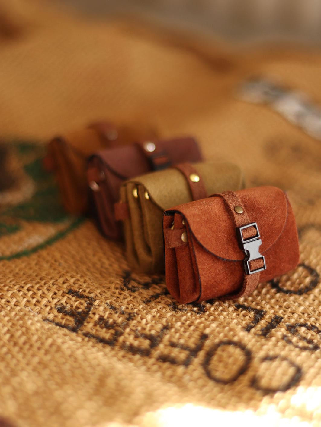 【1PinFun】肩背包 腰包 多色 / BJD 1/4 MSD MDD AZO2 OB50 AngelPhilia momoko 小布 莉卡 Azone 膠皮 1/6 - 紀物書館+JiWu Bookstore