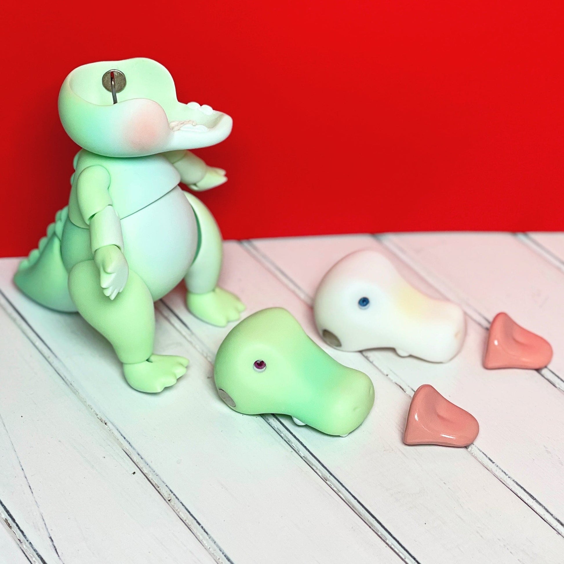 【Hatter's Grove】小鱷魚 Zucchini / 1/8 BJD KUMUKUKU - 紀物書館+JiWu Bookstore