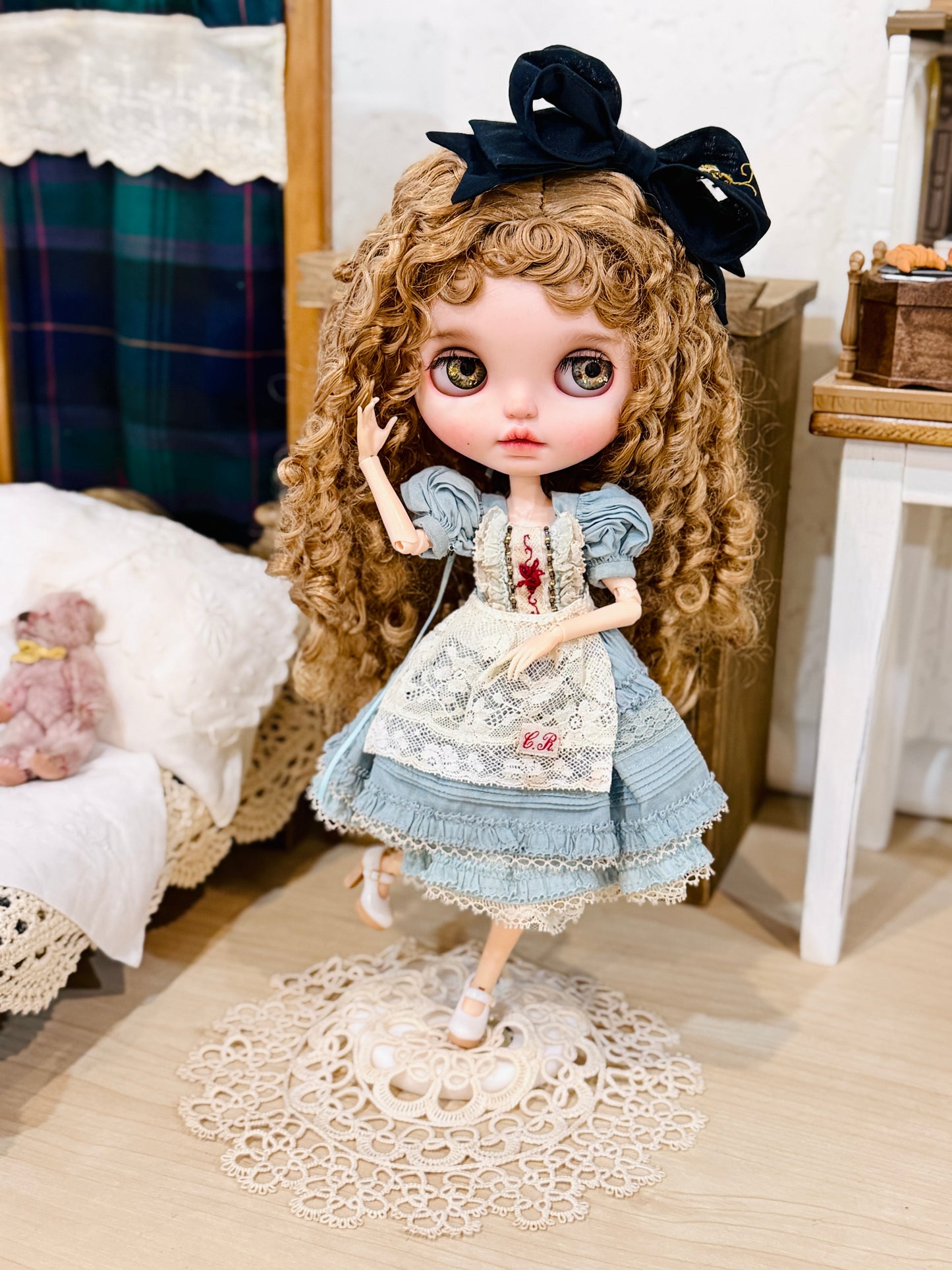 【AZONE】FR Nippon 娃用站台 兩款 / pureneemo OB22 膠皮 momoko 小布 Blythe