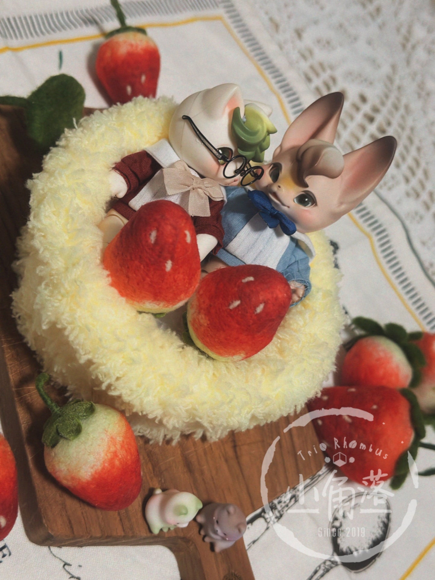 【TrioRhombus小角落】搖籃塔 草莓夢境 套組 / BJD kumukuku 棉花娃 小寵 甜心小熊 - 紀物書館+JiWu Bookstore