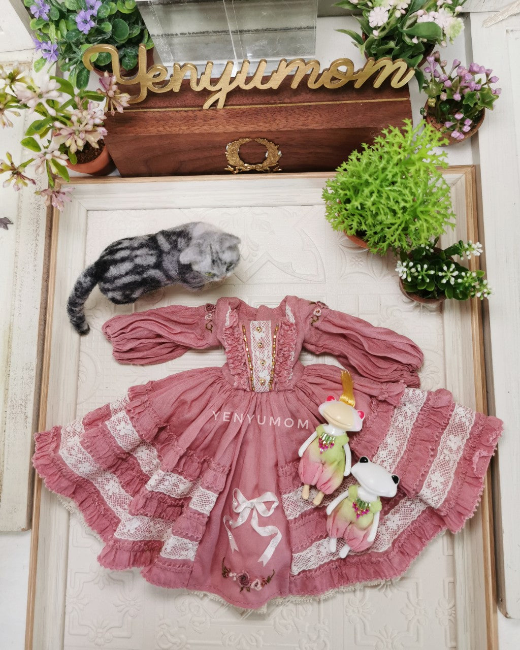 【Yenyumom】Gradient Rompers / Furtune Wanda Friends Wonder Frog