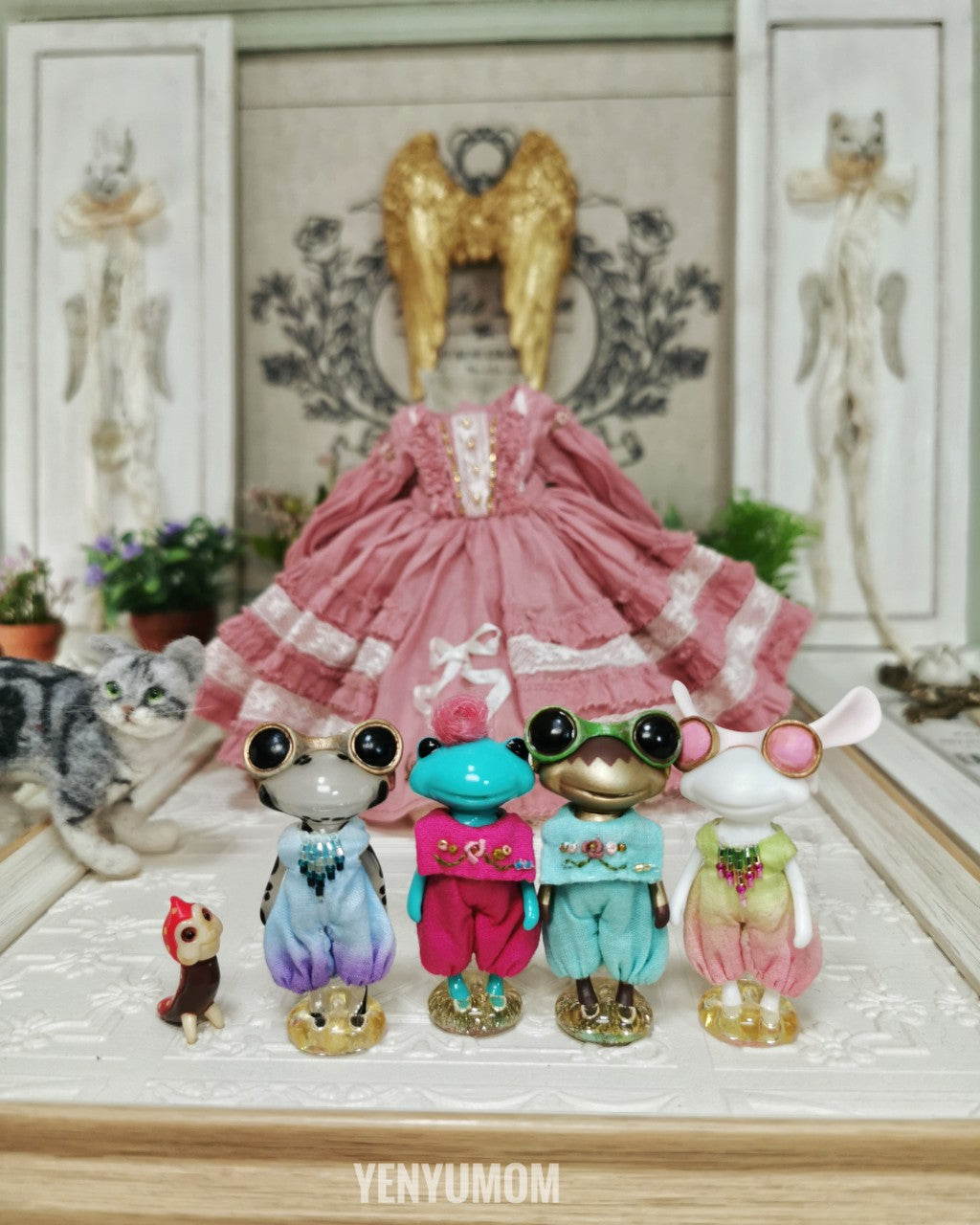 【Yenyumom】Gradient Rompers / Furtune Wanda Friends Wonder Frog