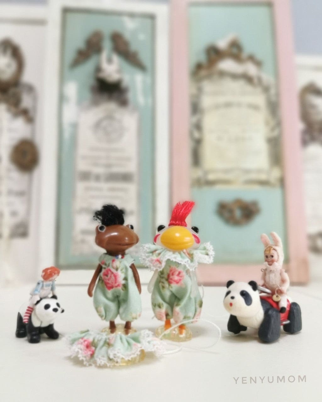 【Yenyumom】Floral Print Rompers / Furtune Wanda Friends Wonder Frog - 紀物書館+JiWu Bookstore