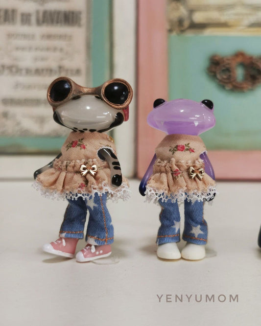 【Yenyumom】Floral Print Denim Set / Furtune Wanda Friends Wonder Frog - 紀物書館+JiWu Bookstore