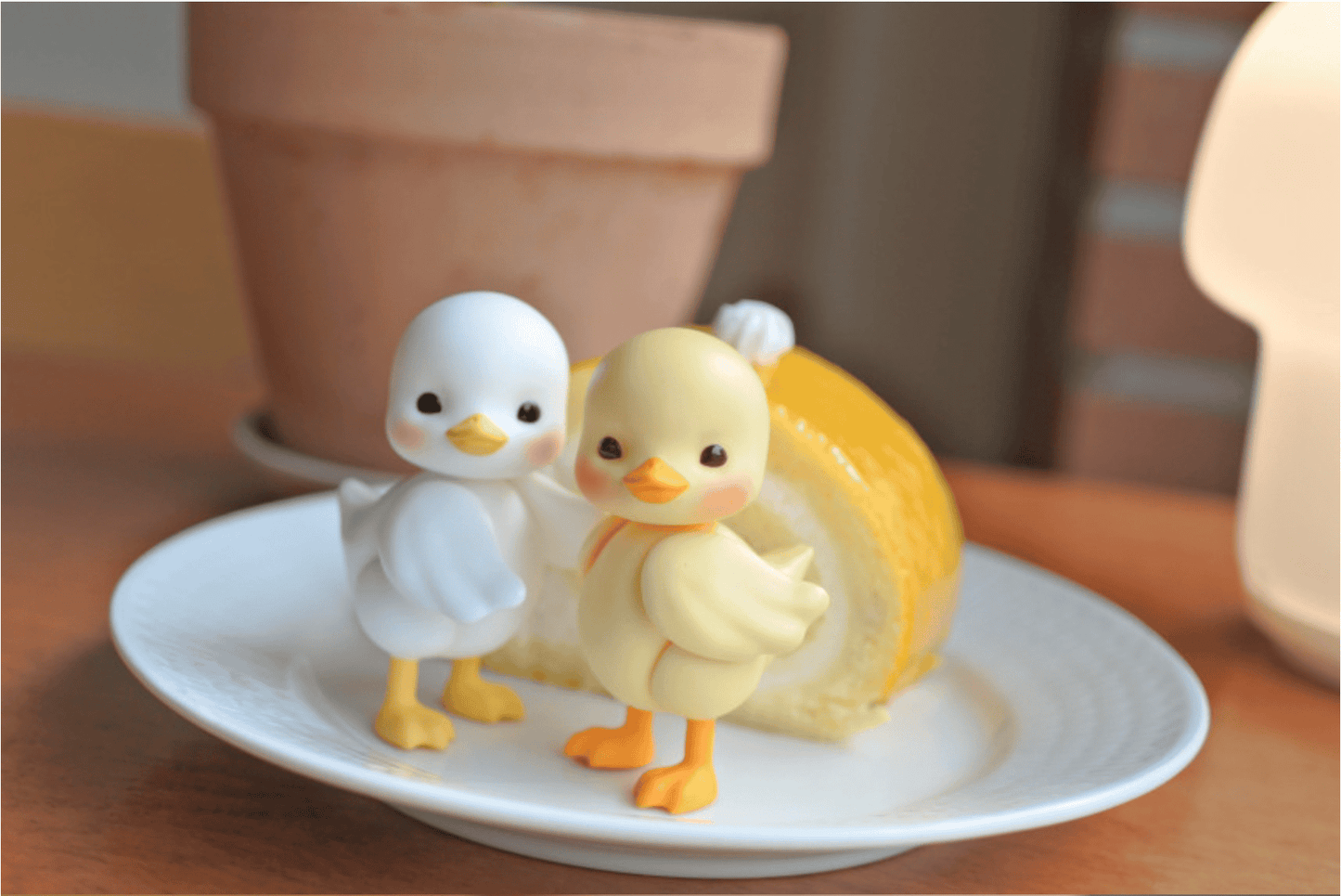 【GEPPETO FRIENDS】gfDolls little KKuming Duck 小鴨子 蛋黃肌 / 現貨 - 紀物書館+JiWu Bookstore